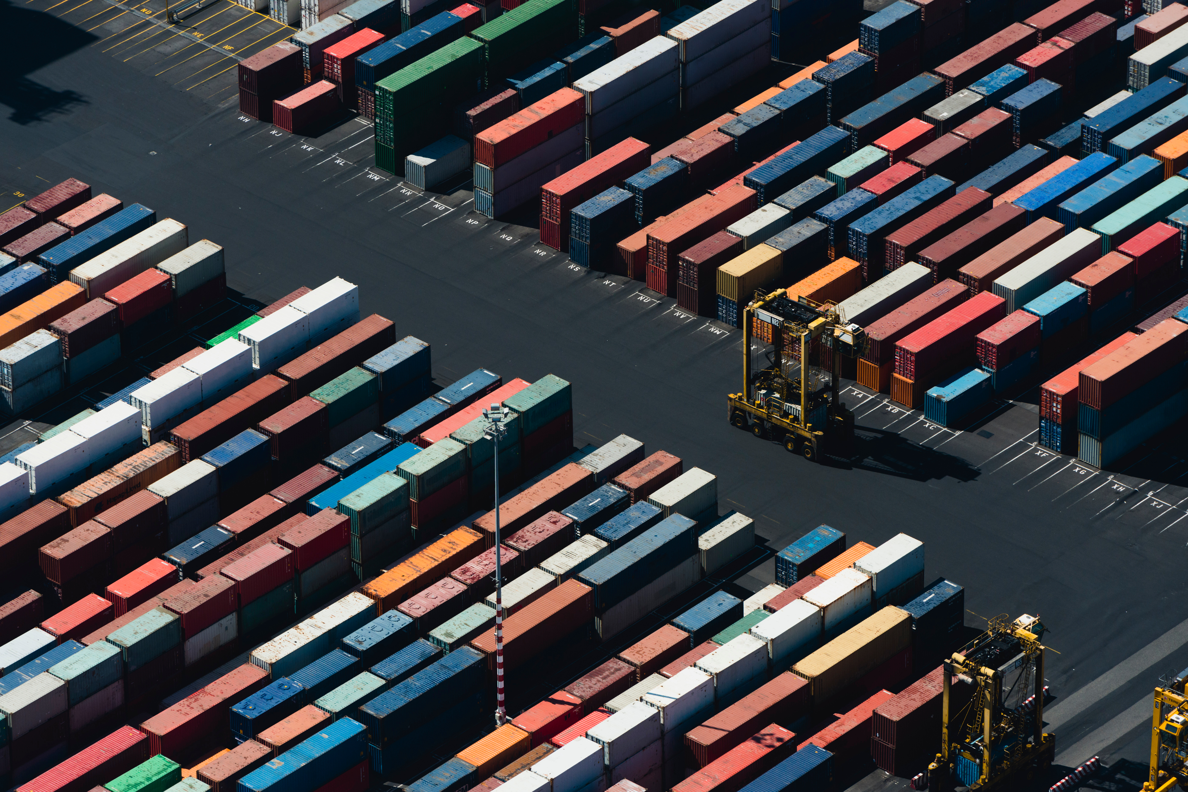 Container logistics terminal
