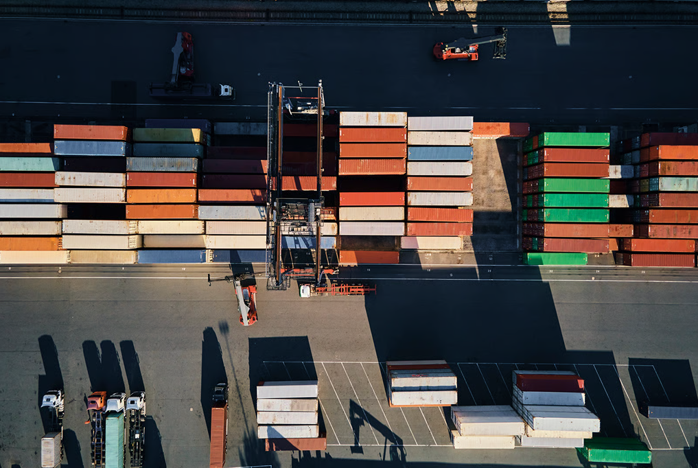Container logistics yard